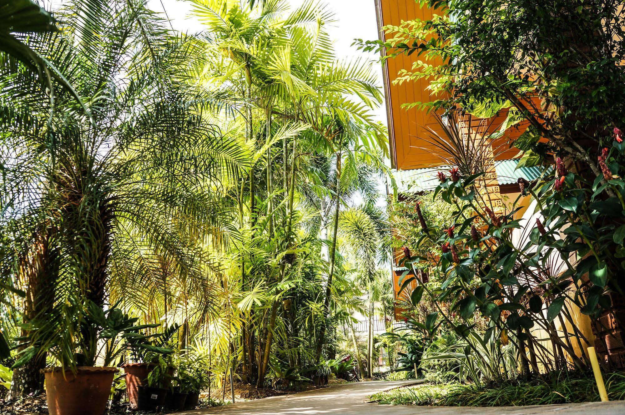 Tanamas House Hotell Thalang Eksteriør bilde